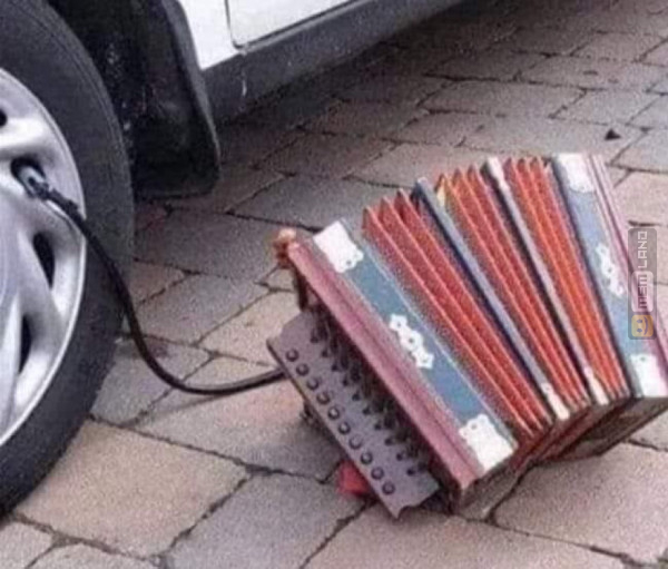 Śmieszny mem: 3660945 - MemLand